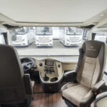 Das Cockpit in unserem Carver 890 RRL