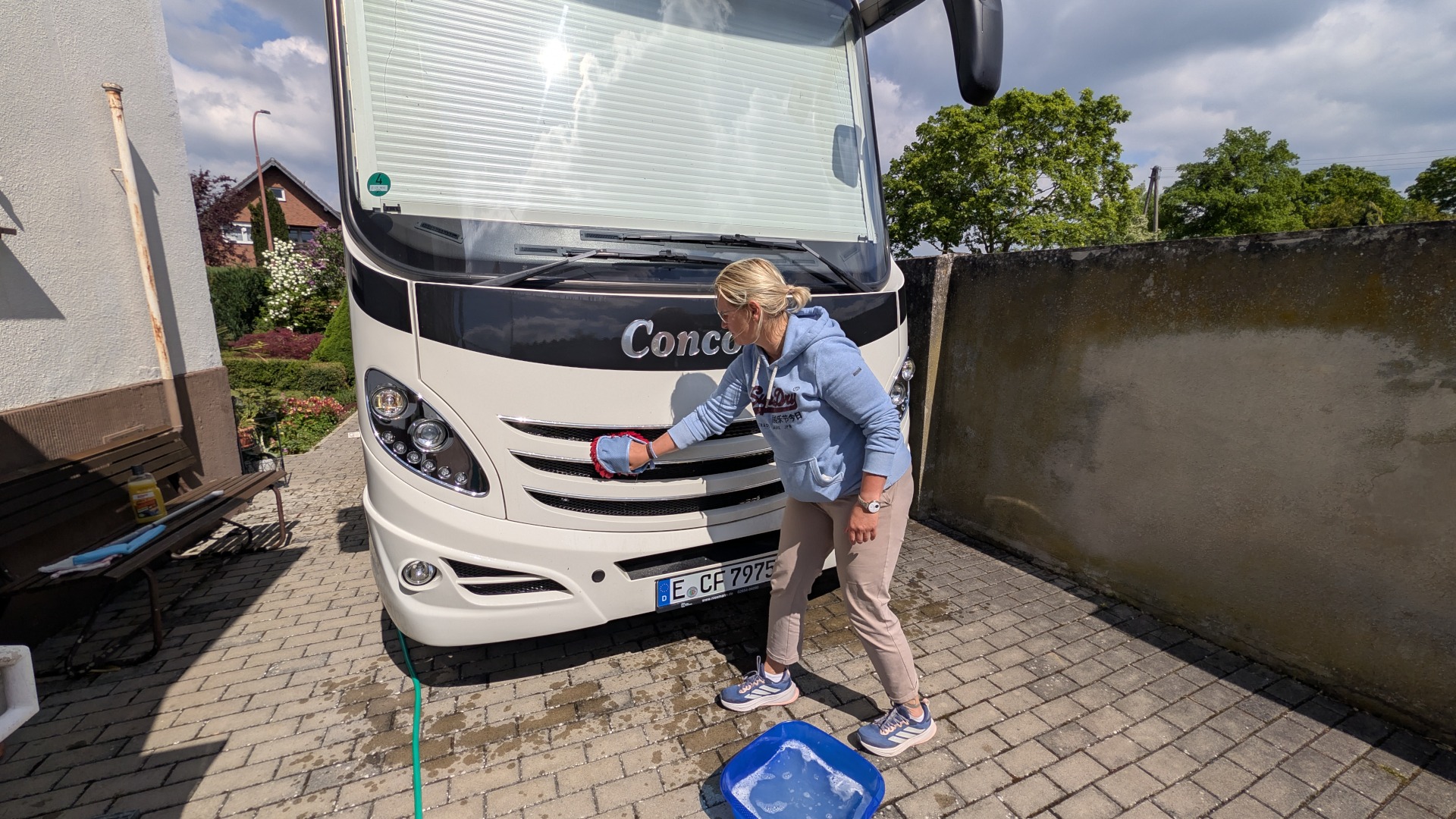 Wohnmobil-Außenreinigung
