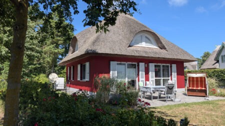 Reetgedeckte Ferienhäuser auf Rügen (Glowe)