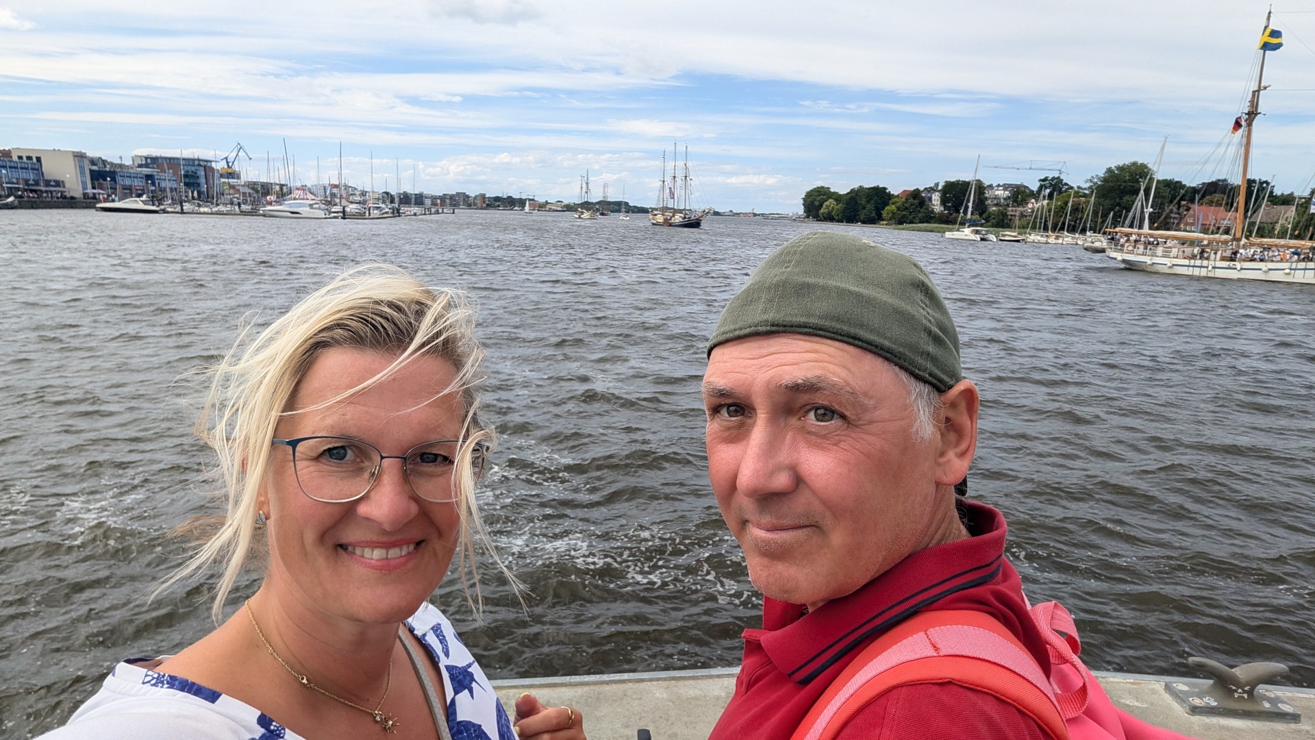 Claudia und Christian auf der Hanse Sail in Rostock